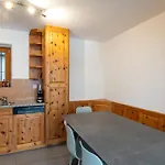 Apartamento By Randolins