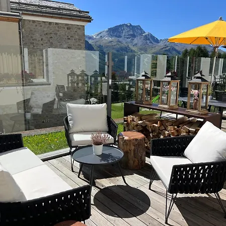 By Randolins Apartment St. Moritz