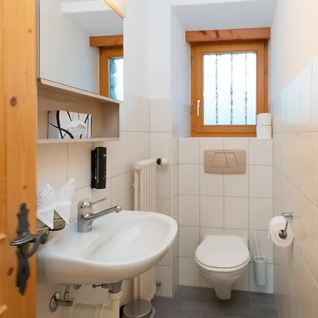 By Randolins Apartment St. Moritz