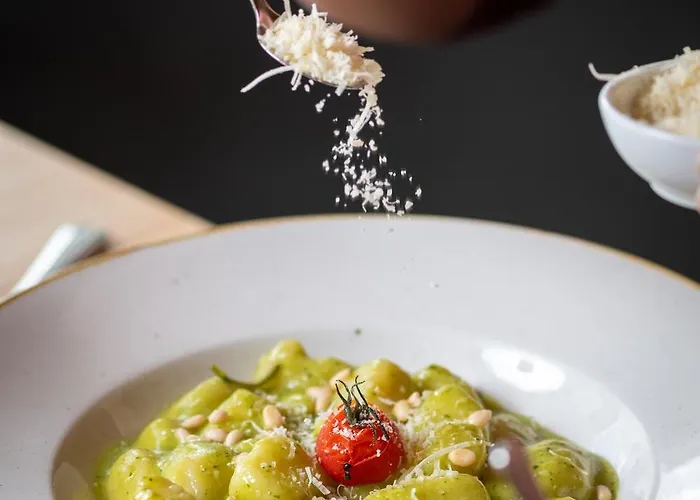 By Randolins Lejlighed