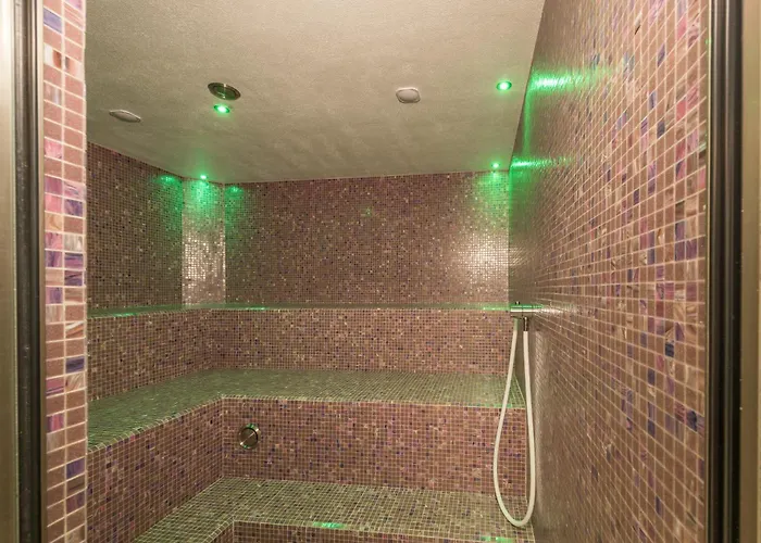 By Randolins Lejlighed