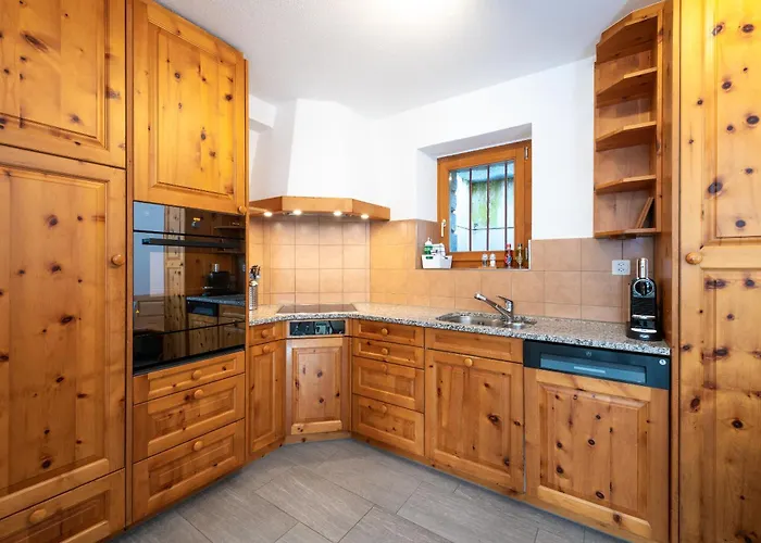 By Randolins Lejlighed *